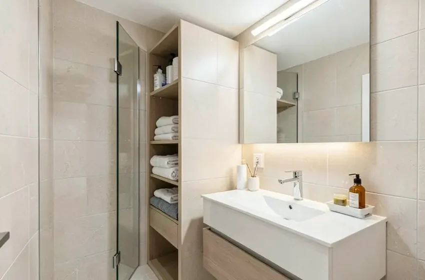  15 Brilliant Small Bathroom Ideas and Clever Space Hacks